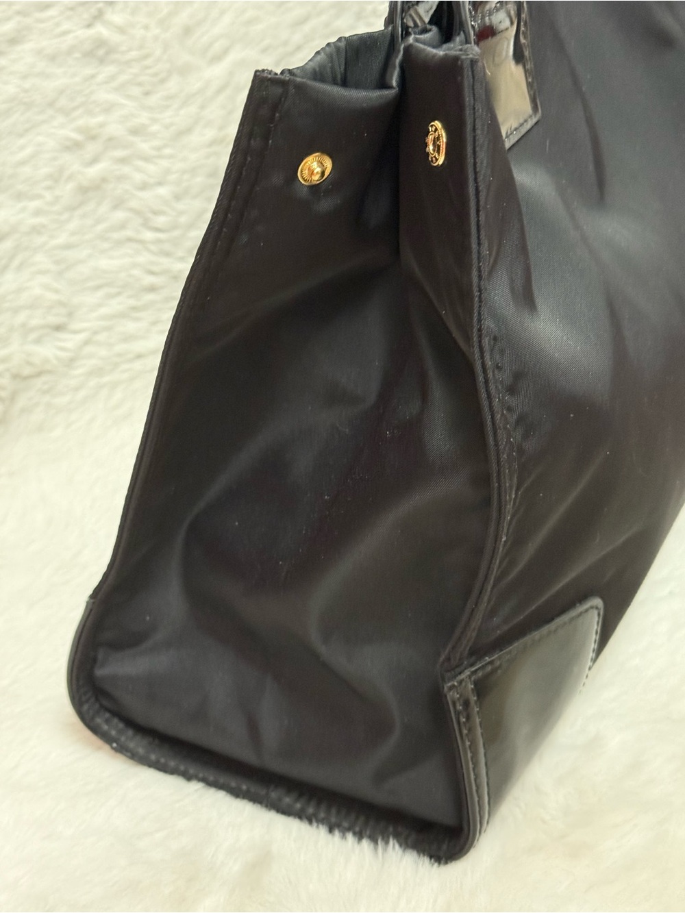 Tory Burch Black Nylon Tote with Patent Trim and Logo Detail - Picture 4 of 12